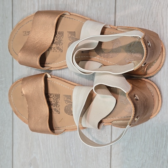 Sorel Women Ella Crisscross Strappy Flta Sadals Slip On Shoes Sz 7 - Picture 8 of 12